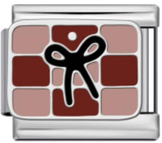 Ribbon on pink Checkers